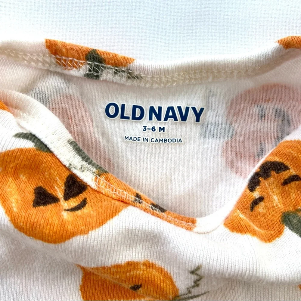 Old Navy/Cat & Jack Infant Halloween Set, Size 3-6M Bodysuits, 6-9M Bottoms